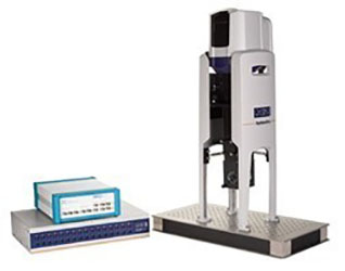 SampleProtect measurement system set-up including OptistatDry cryostat, MFLI Lock-in Amplifier and an ESD break-out box