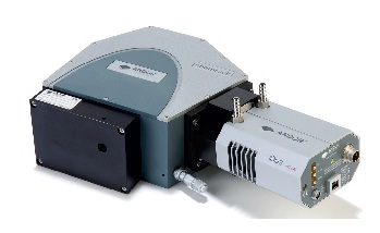 The iDus InGaAs on a Shamrock 163 spectrograph